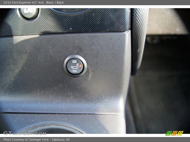 Black / Black 2010 Ford Explorer XLT 4x4