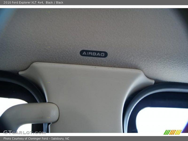 Black / Black 2010 Ford Explorer XLT 4x4