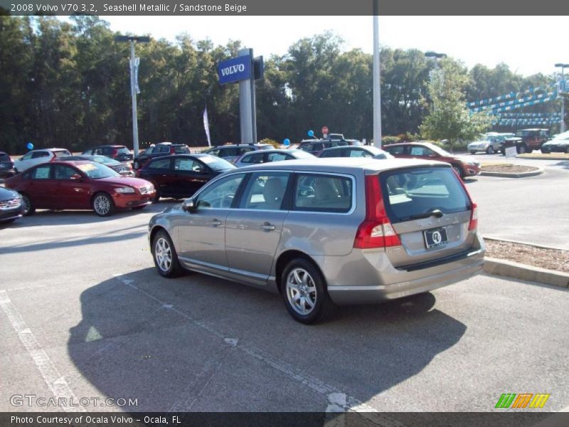 Seashell Metallic / Sandstone Beige 2008 Volvo V70 3.2