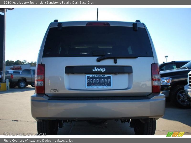 Light Sandstone Pearl / Dark Slate Gray 2010 Jeep Liberty Sport