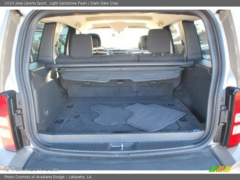 Light Sandstone Pearl / Dark Slate Gray 2010 Jeep Liberty Sport