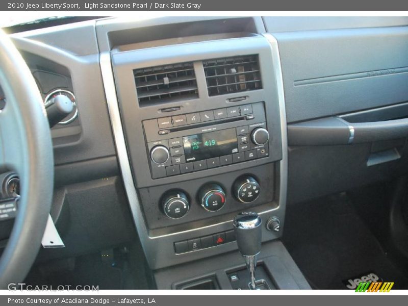 Light Sandstone Pearl / Dark Slate Gray 2010 Jeep Liberty Sport
