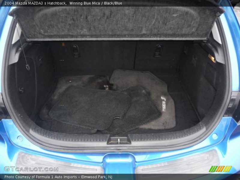 Winning Blue Mica / Black/Blue 2004 Mazda MAZDA3 s Hatchback