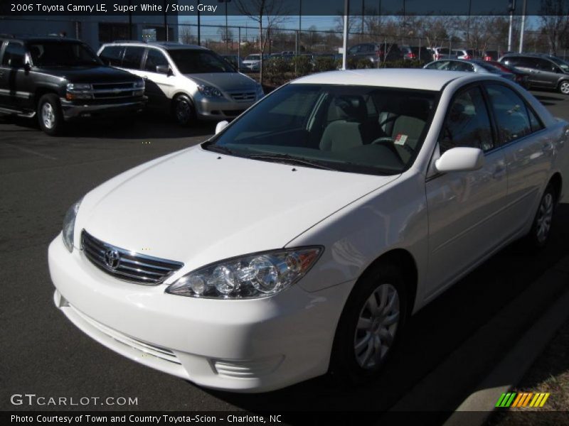 Super White / Stone Gray 2006 Toyota Camry LE