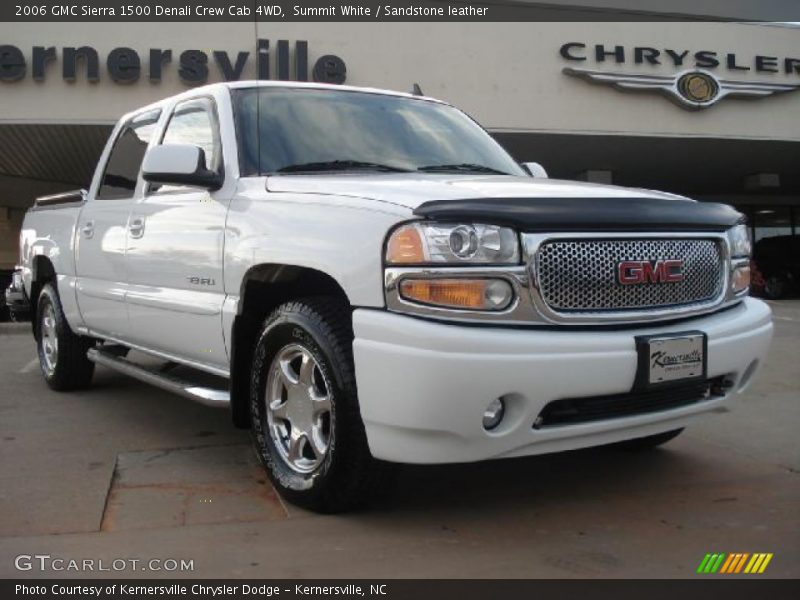 Front 3/4 View of 2006 Sierra 1500 Denali Crew Cab 4WD