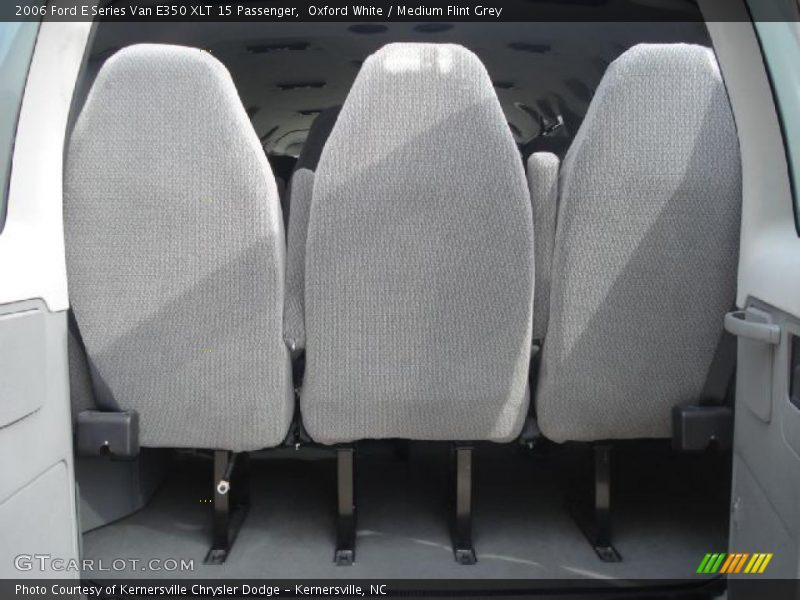Oxford White / Medium Flint Grey 2006 Ford E Series Van E350 XLT 15 Passenger