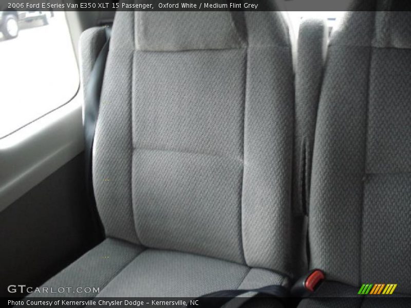 Oxford White / Medium Flint Grey 2006 Ford E Series Van E350 XLT 15 Passenger