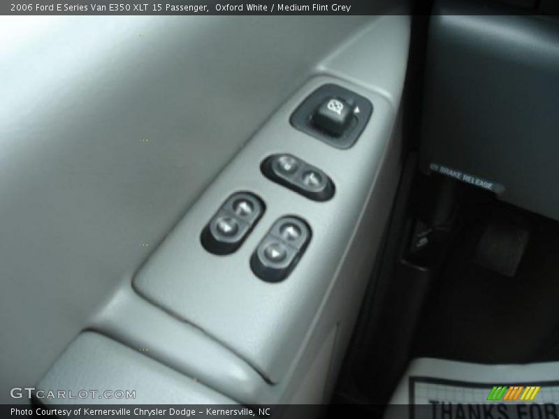 Oxford White / Medium Flint Grey 2006 Ford E Series Van E350 XLT 15 Passenger