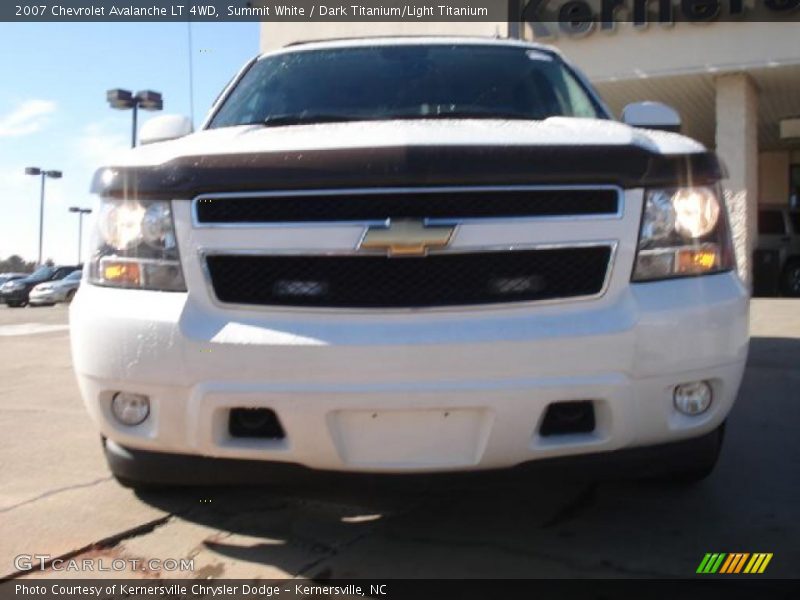 Summit White / Dark Titanium/Light Titanium 2007 Chevrolet Avalanche LT 4WD