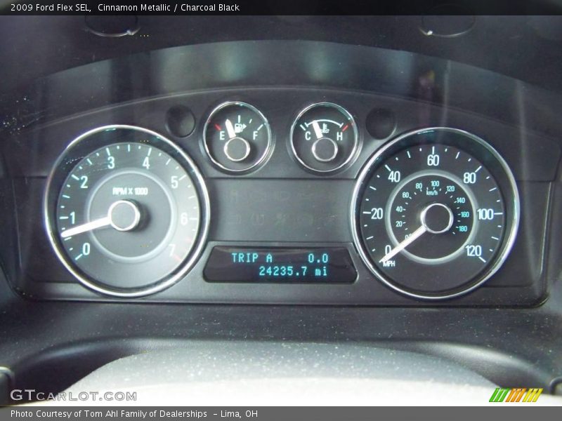 Cinnamon Metallic / Charcoal Black 2009 Ford Flex SEL