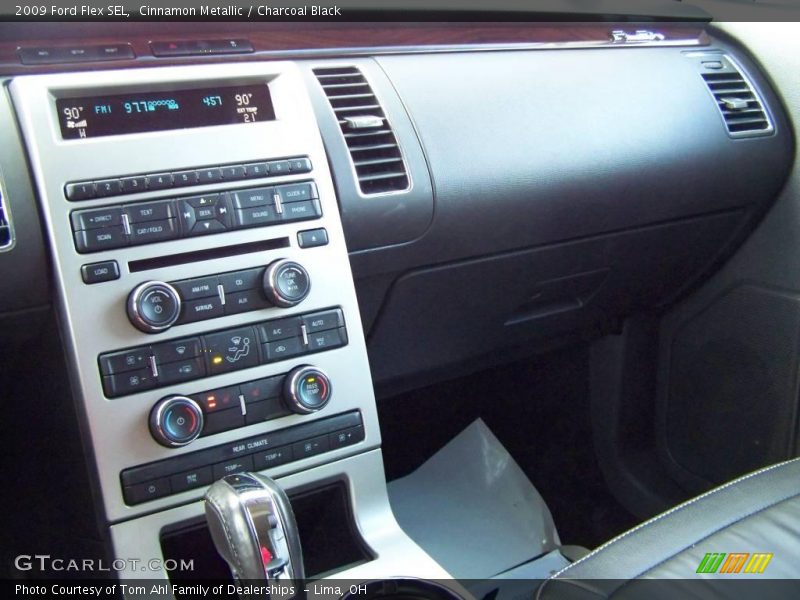Cinnamon Metallic / Charcoal Black 2009 Ford Flex SEL