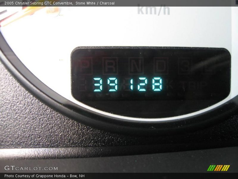Stone White / Charcoal 2005 Chrysler Sebring GTC Convertible
