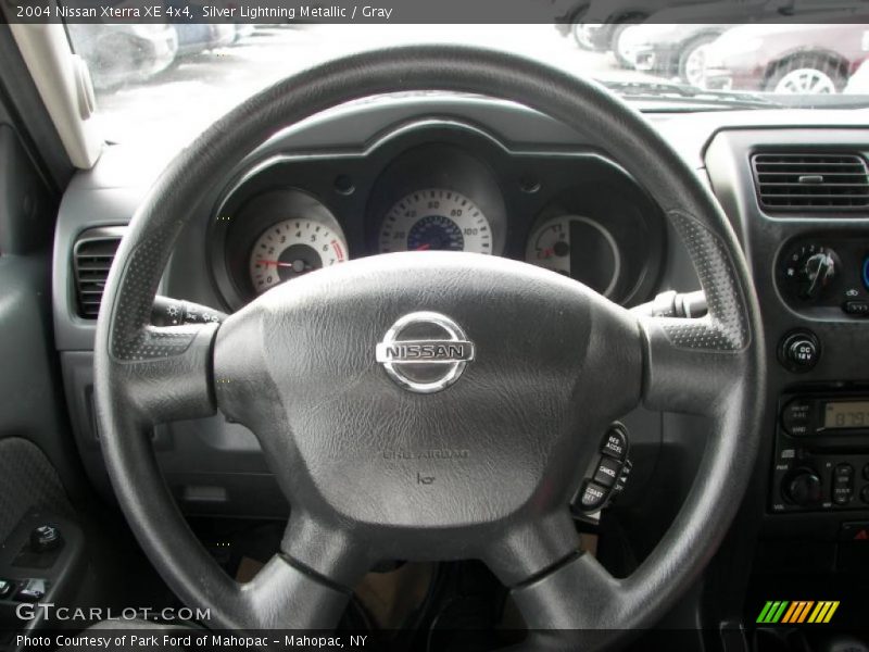 Silver Lightning Metallic / Gray 2004 Nissan Xterra XE 4x4