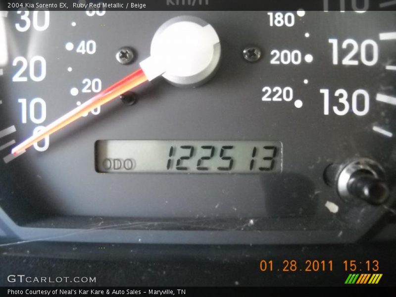 Ruby Red Metallic / Beige 2004 Kia Sorento EX