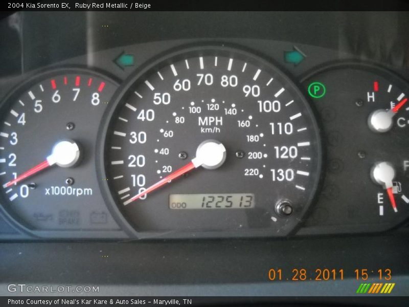 Ruby Red Metallic / Beige 2004 Kia Sorento EX