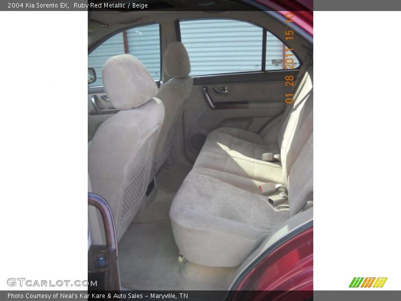 Ruby Red Metallic / Beige 2004 Kia Sorento EX