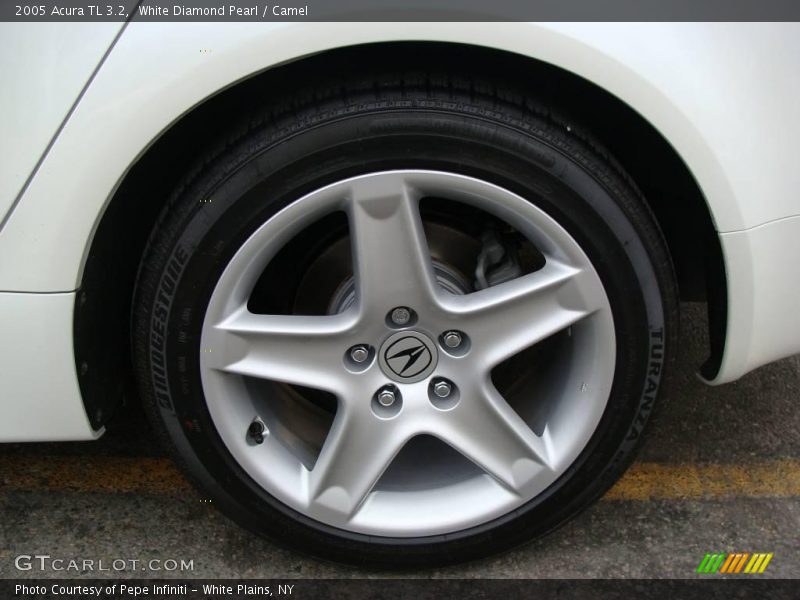 White Diamond Pearl / Camel 2005 Acura TL 3.2