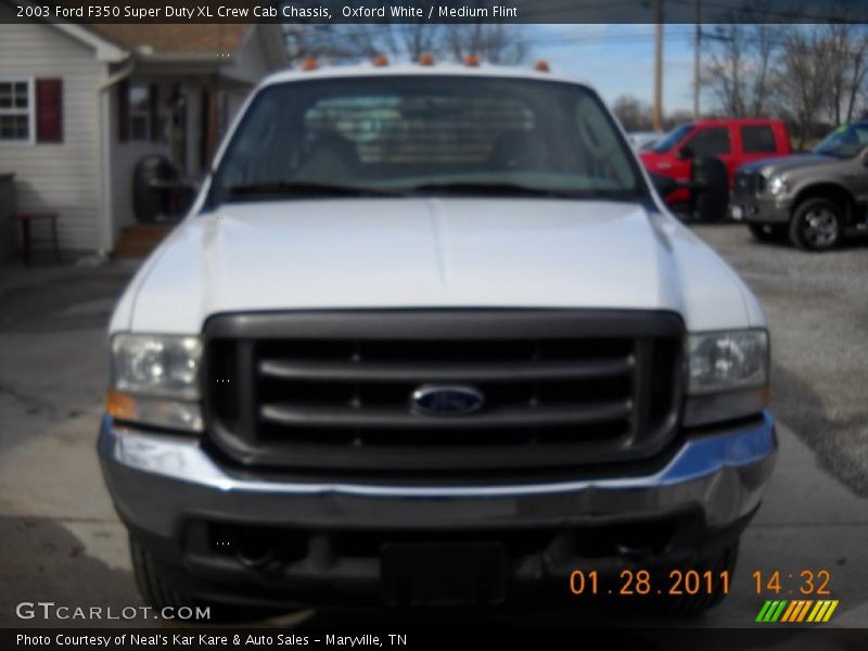 Oxford White / Medium Flint 2003 Ford F350 Super Duty XL Crew Cab Chassis