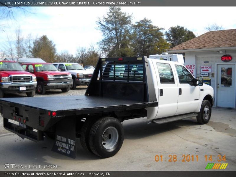 Oxford White / Medium Flint 2003 Ford F350 Super Duty XL Crew Cab Chassis