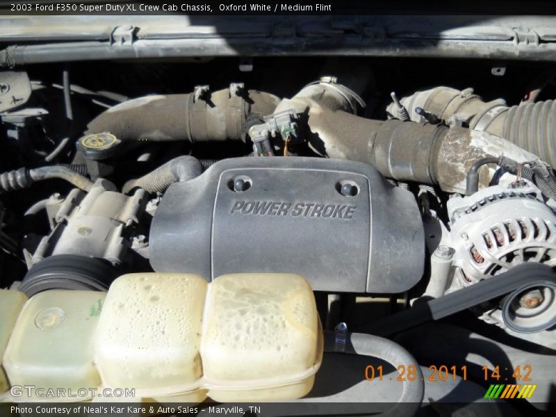 Oxford White / Medium Flint 2003 Ford F350 Super Duty XL Crew Cab Chassis