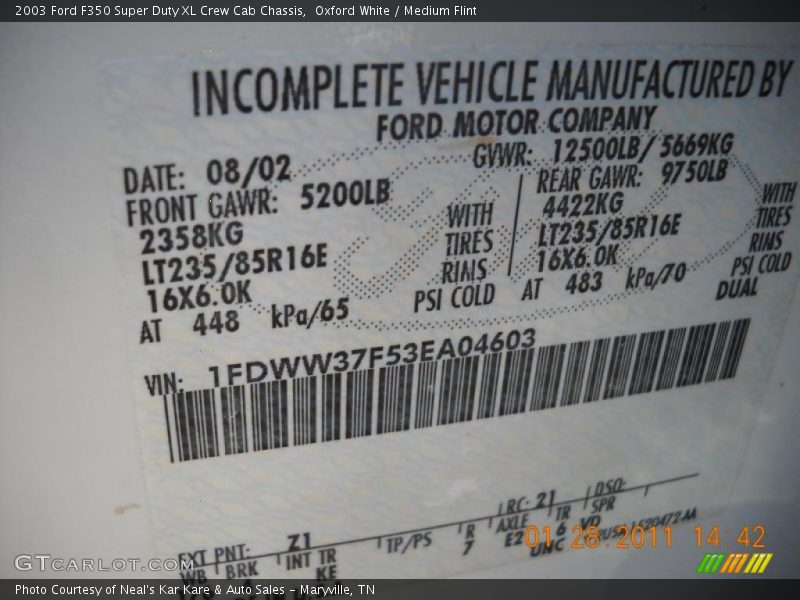 Oxford White / Medium Flint 2003 Ford F350 Super Duty XL Crew Cab Chassis