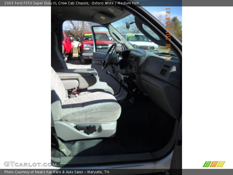 Oxford White / Medium Flint 2003 Ford F350 Super Duty XL Crew Cab Chassis