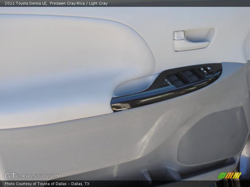 Predawn Gray Mica / Light Gray 2011 Toyota Sienna LE