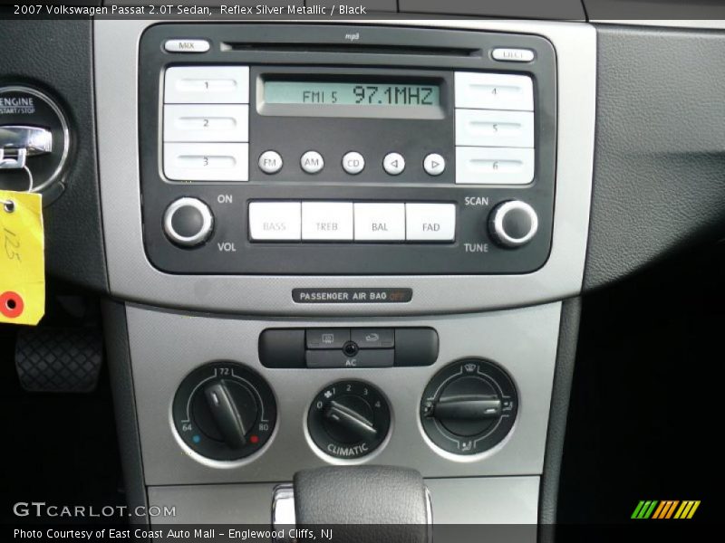 Controls of 2007 Passat 2.0T Sedan