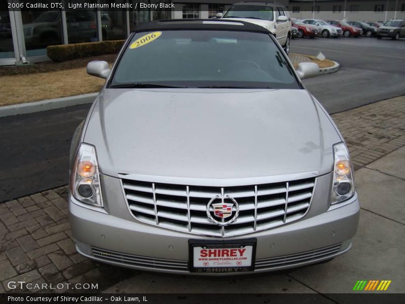 Light Platinum Metallic / Ebony Black 2006 Cadillac DTS
