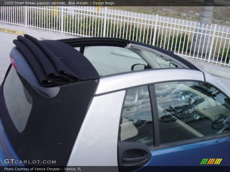 Blue Metallic / Design Beige 2009 Smart fortwo passion cabriolet