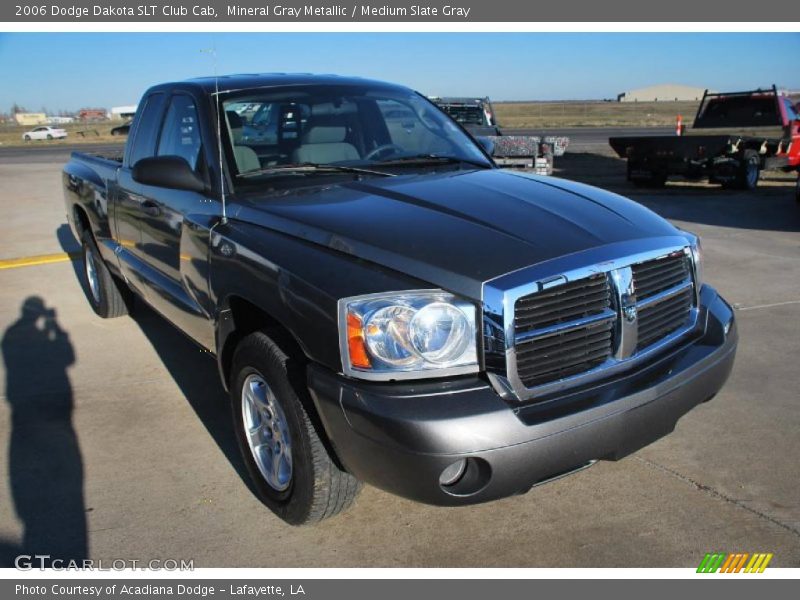 Mineral Gray Metallic / Medium Slate Gray 2006 Dodge Dakota SLT Club Cab