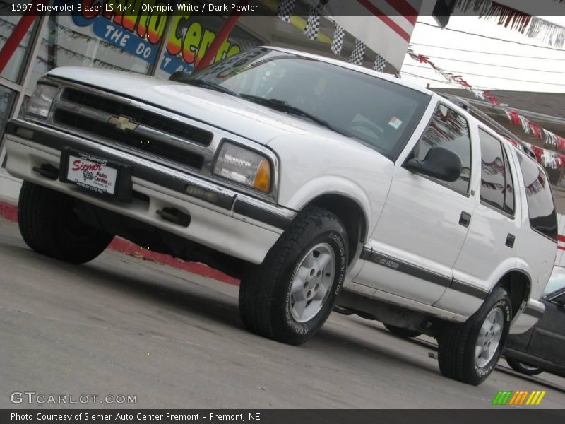 Olympic White / Dark Pewter 1997 Chevrolet Blazer LS 4x4