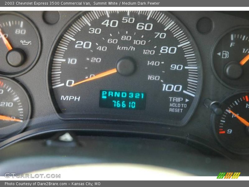 Summit White / Medium Dark Pewter 2003 Chevrolet Express 3500 Commercial Van