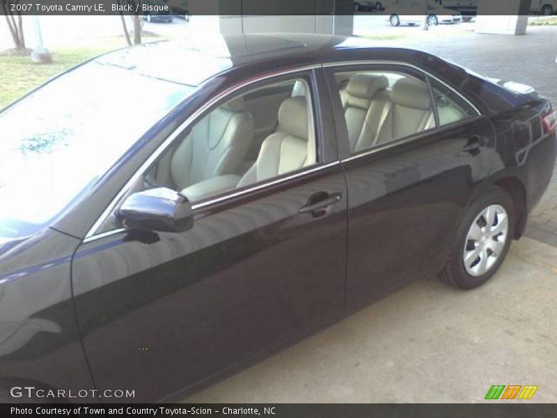 Black / Bisque 2007 Toyota Camry LE