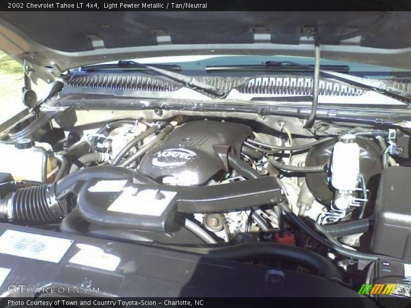 Light Pewter Metallic / Tan/Neutral 2002 Chevrolet Tahoe LT 4x4