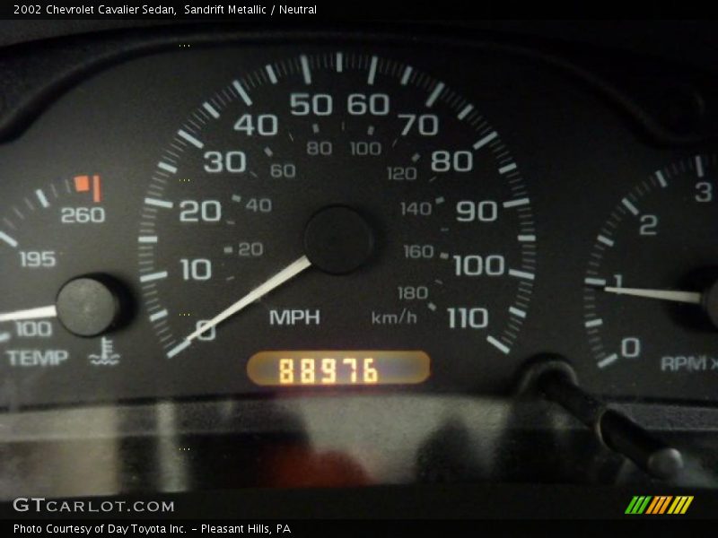 Sandrift Metallic / Neutral 2002 Chevrolet Cavalier Sedan