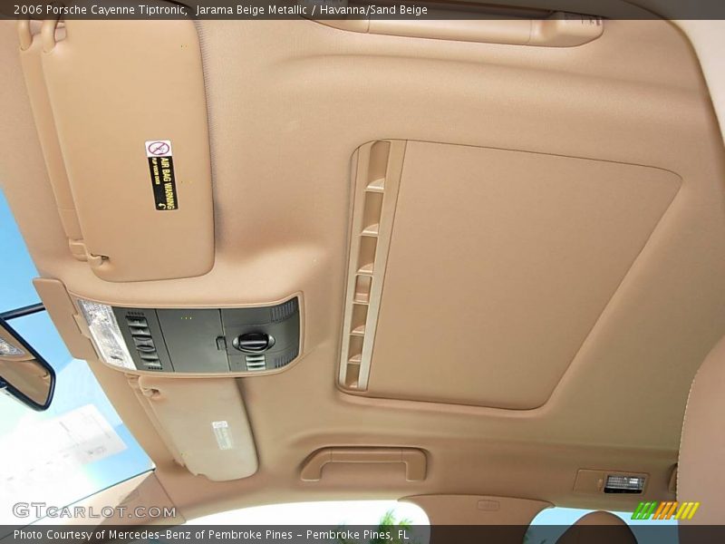 Jarama Beige Metallic / Havanna/Sand Beige 2006 Porsche Cayenne Tiptronic