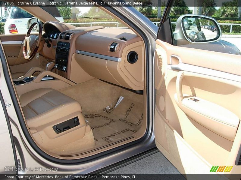 Jarama Beige Metallic / Havanna/Sand Beige 2006 Porsche Cayenne Tiptronic