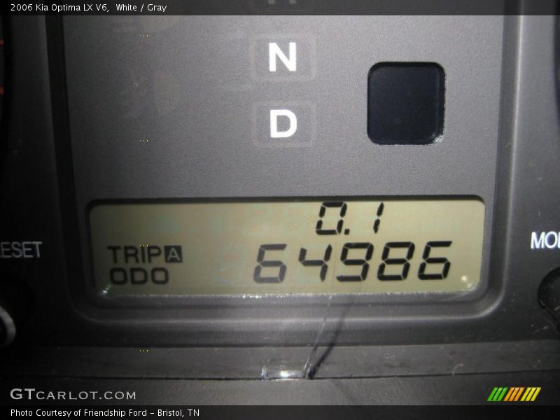 White / Gray 2006 Kia Optima LX V6