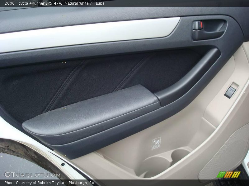 Natural White / Taupe 2006 Toyota 4Runner SR5 4x4