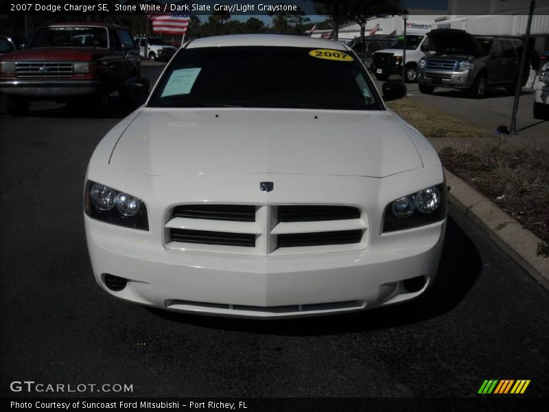 Stone White / Dark Slate Gray/Light Graystone 2007 Dodge Charger SE