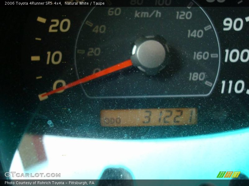 Natural White / Taupe 2006 Toyota 4Runner SR5 4x4
