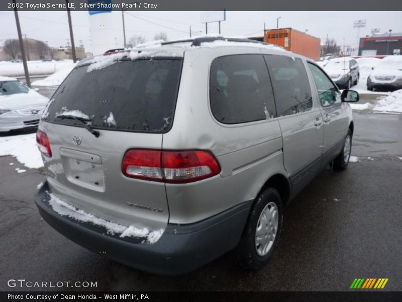 Silver Shadow Pearl / Gray 2002 Toyota Sienna LE