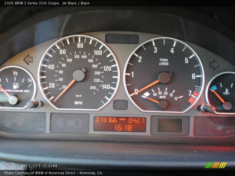  2005 3 Series 330i Coupe 330i Coupe Gauges