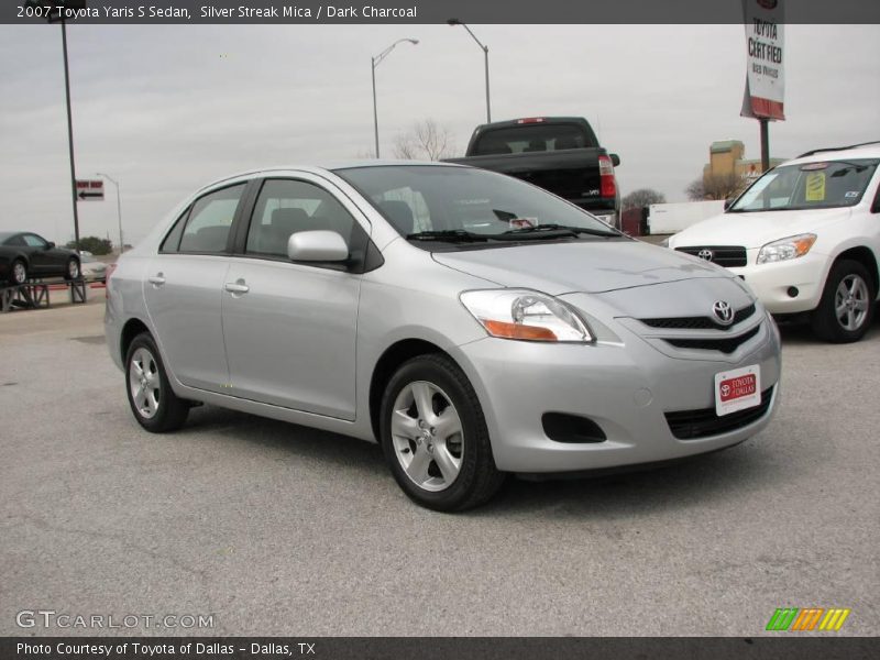 Silver Streak Mica / Dark Charcoal 2007 Toyota Yaris S Sedan
