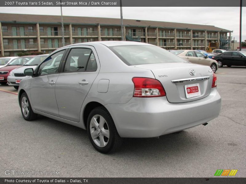 Silver Streak Mica / Dark Charcoal 2007 Toyota Yaris S Sedan