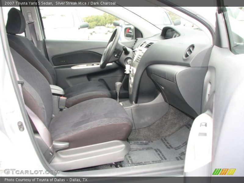 Silver Streak Mica / Dark Charcoal 2007 Toyota Yaris S Sedan