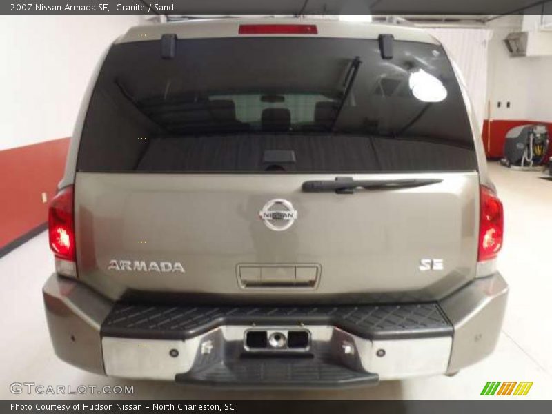 Granite / Sand 2007 Nissan Armada SE