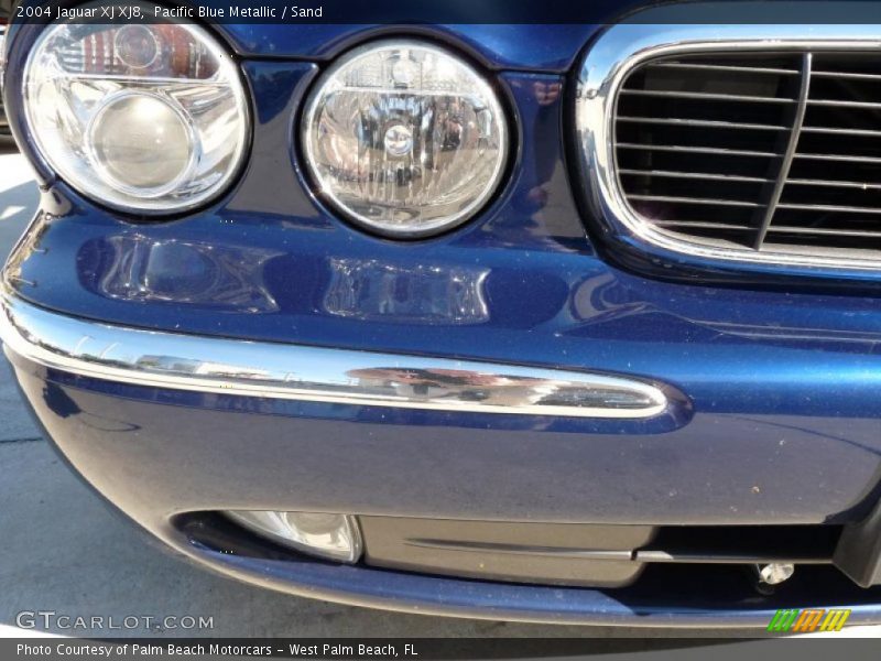 Pacific Blue Metallic / Sand 2004 Jaguar XJ XJ8