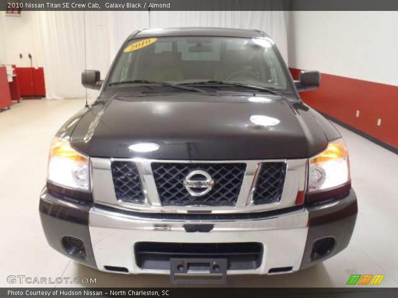 Galaxy Black / Almond 2010 Nissan Titan SE Crew Cab
